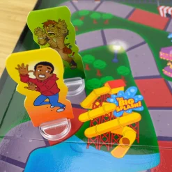 playmonster Zombie Chase< Games